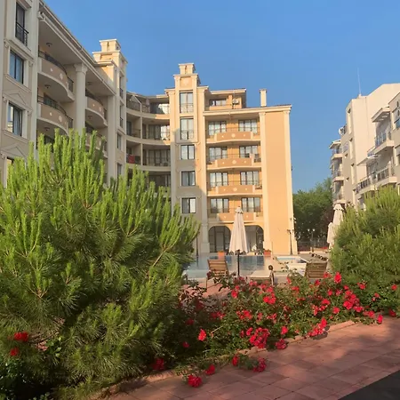 Apartment Happy Smiles Pomorie