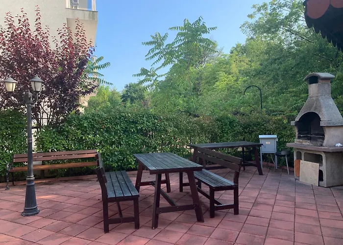 Happy Smiles Apartment *